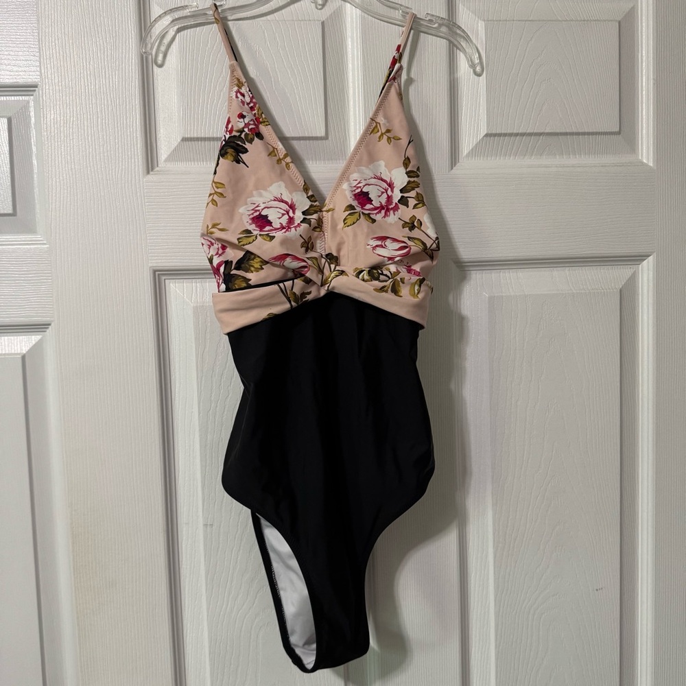 Cupshe Floral Print Swimsuit